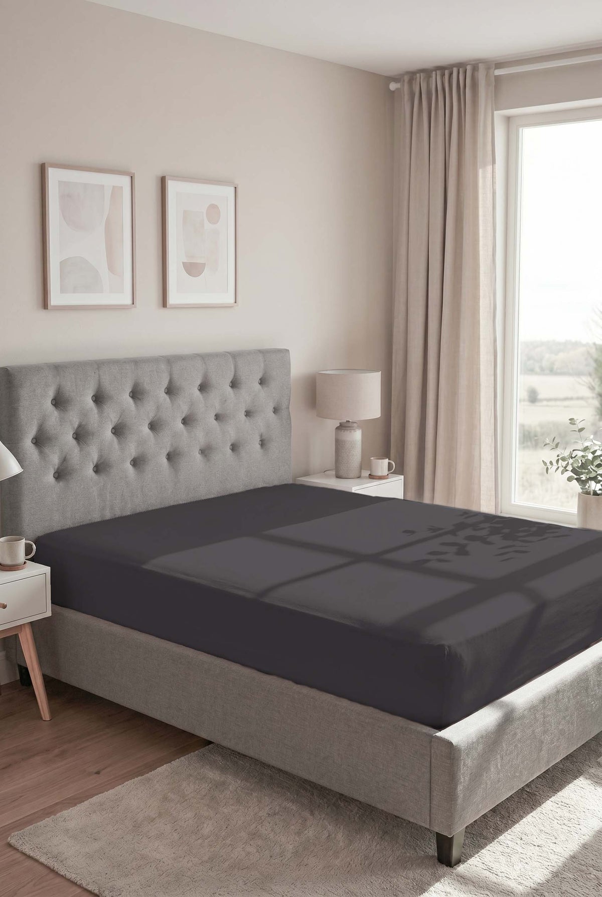 biberna Feinbiber Spannbetttuch – Titanium im Schlafzimmer