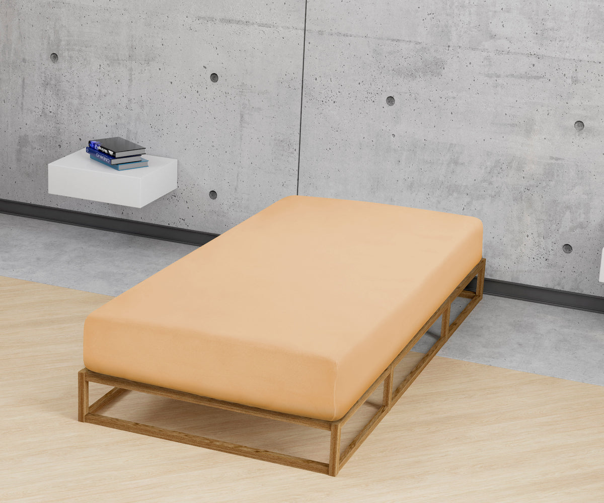 biberna Frottee-Stretch Spannbetttuch Gold – Detailaufnahme