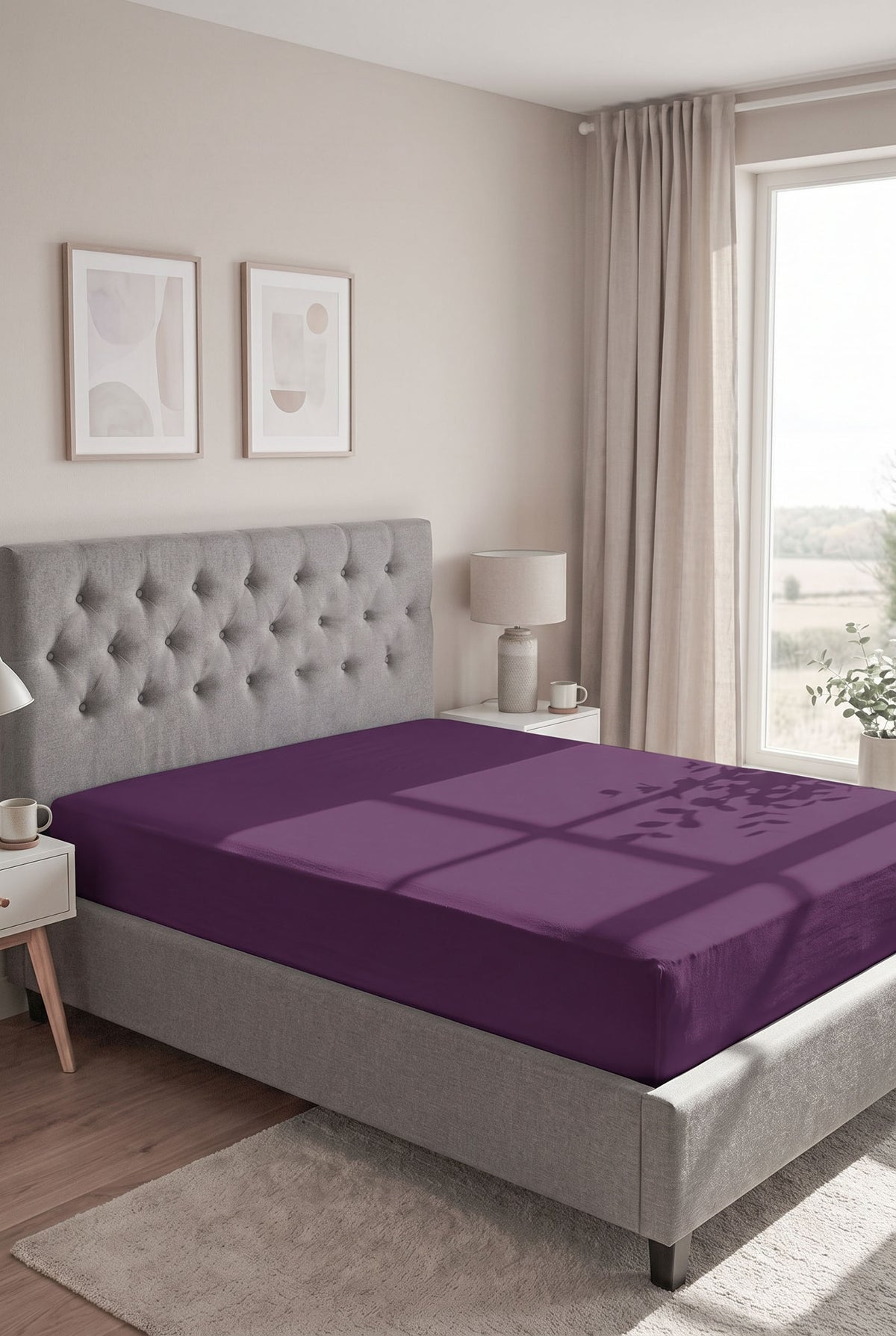 biberna Jersey Spannbetttuch – Dunkel Violett im Schlafzimmer
