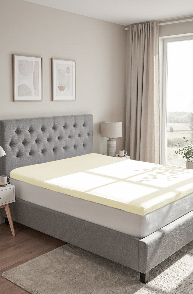 biberna Jersey-Elastic-Topper Spannbetttuch – Perlmutt im Schlafzimmer